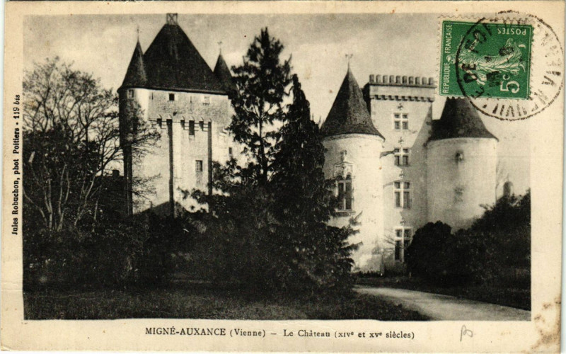 Carte postale ancienne Migne-Auxance - Le Chateau