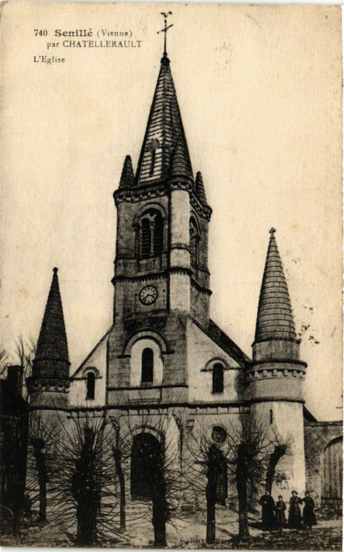 Carte postale ancienne Senille par Chatellerault L'Eglise à Châtellerault