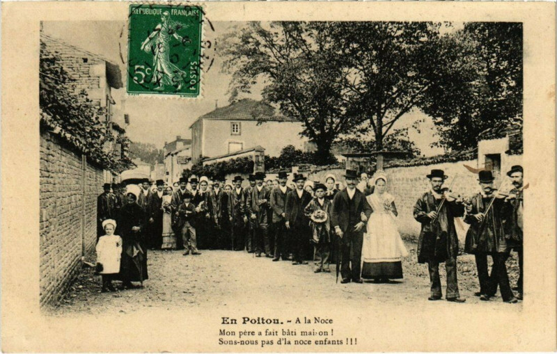 Carte postale ancienne En Poitou - A la Noce