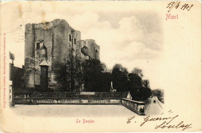 Carte postale ancienne Niori Le Donjon