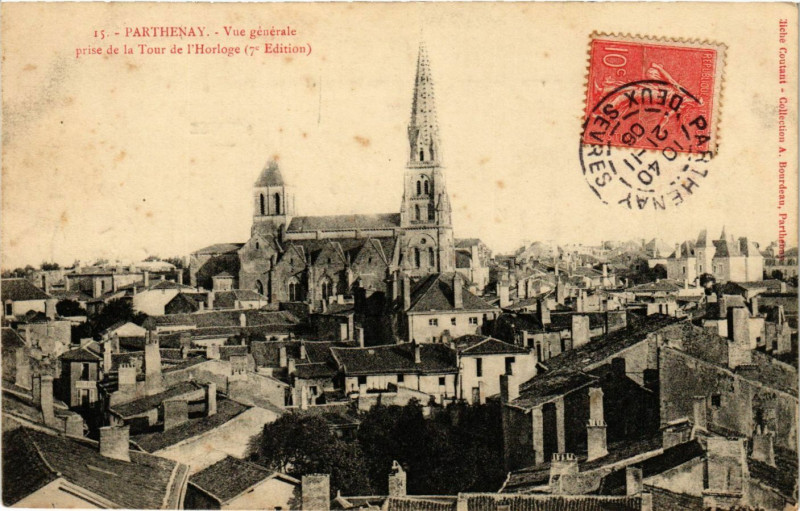 Carte postale ancienne Parthenay - Vue générale à Parthenay