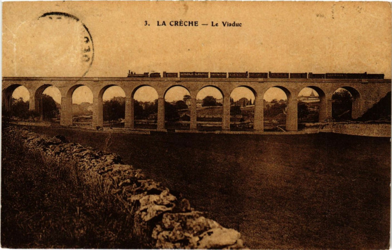 Carte postale ancienne La Chreche - Le Viaduc