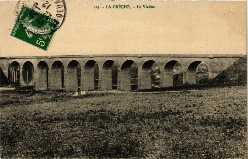 Carte postale ancienne La Chreche - Le Viaduc