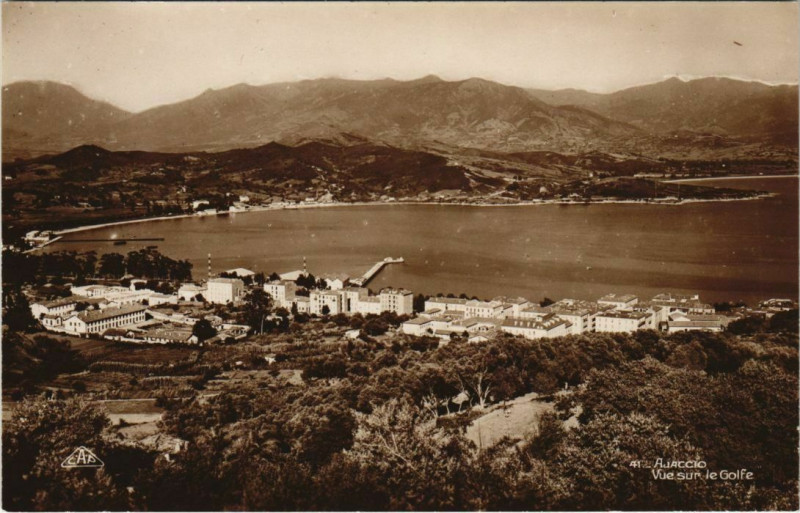 Carte postale ancienne Ajaccio vue sur le Golfe Corsica à Ajaccio