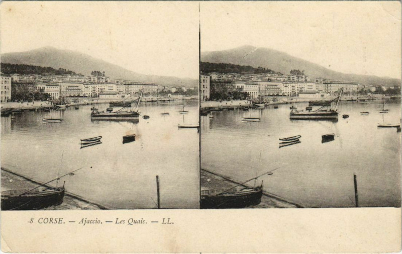Carte postale ancienne Ajaccio Les Quais Corsica à Ajaccio