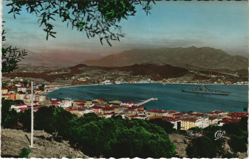 Carte postale ancienne Ajaccio Le fond du Golfe et le Richelieu Corsica à Ajaccio
