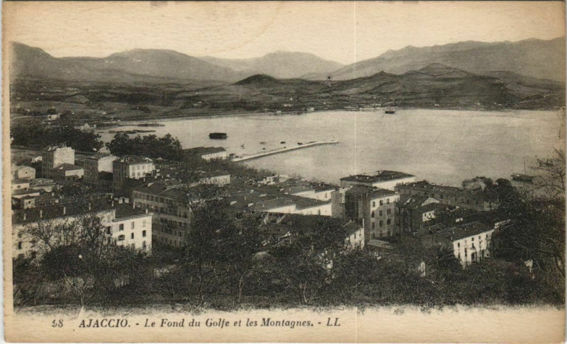 Carte postale ancienne Ajaccio Le fond du Golfe et les Montagnes Corsica à Ajaccio