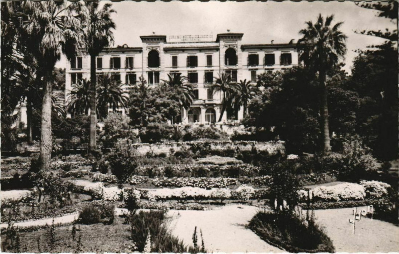 Carte postale ancienne Ajaccio Les Jardins du Grand Hotel et Continental Corsica à Ajaccio
