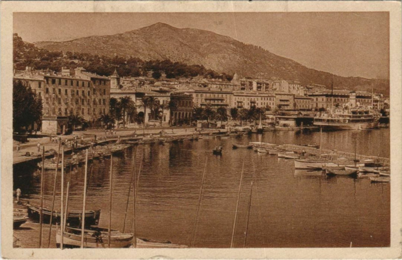 Carte postale ancienne Ajaccio Les Quais Corsica à Ajaccio