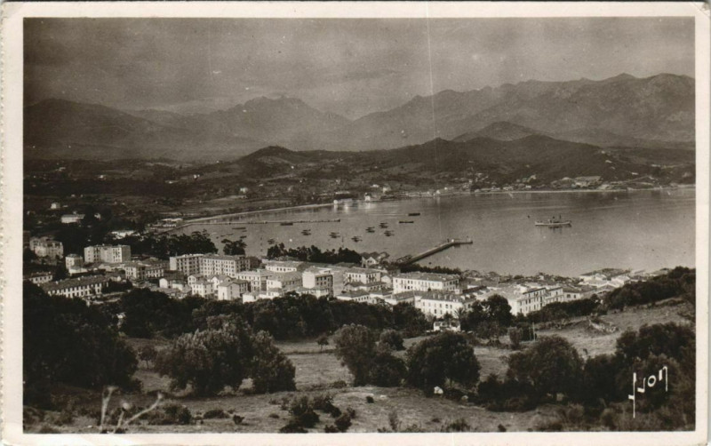 Carte postale ancienne Ajaccio vue generale et l'hydrostation Corsica à Ajaccio