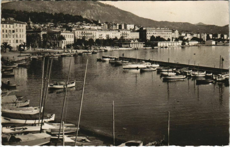 Carte postale ancienne Ajaccio Le Port Corsica à Ajaccio