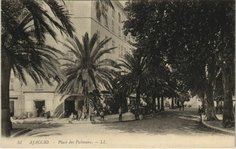 Carte postale ancienne Ajaccio Place des Palmiers Corsica à Ajaccio