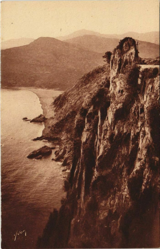 Carte postale ancienne Porto - Falaises et Parois Dechiquetees Corsica - Corse à Orto