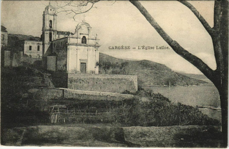 Carte postale ancienne Cargese - L'Eglise Latine Corsica - Corse à Cargèse