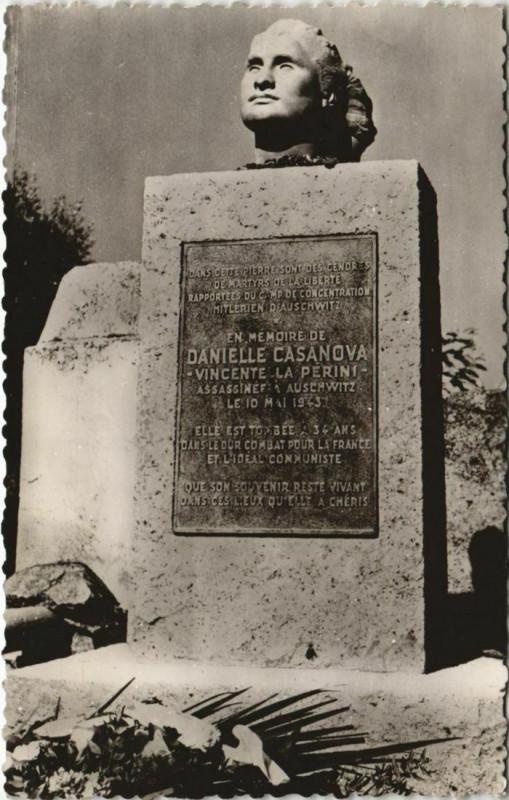 Carte postale ancienne Piana - Monument de Danielle Casanova Corsica - Corse à Piana
