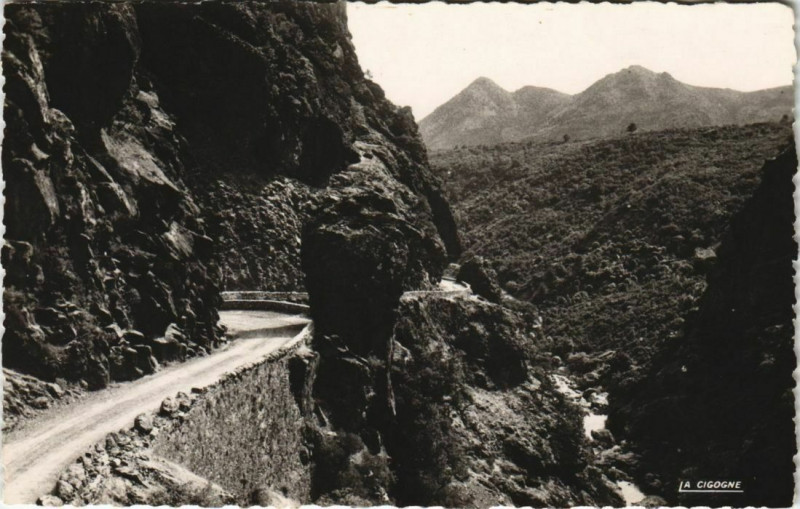 Carte postale ancienne Defile de l'Inzecca Corsica - Corse