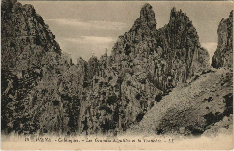 Carte postale ancienne Piana - Calanques - Grandes Aiguilles - Tranchee Corsica - Corse à Piana