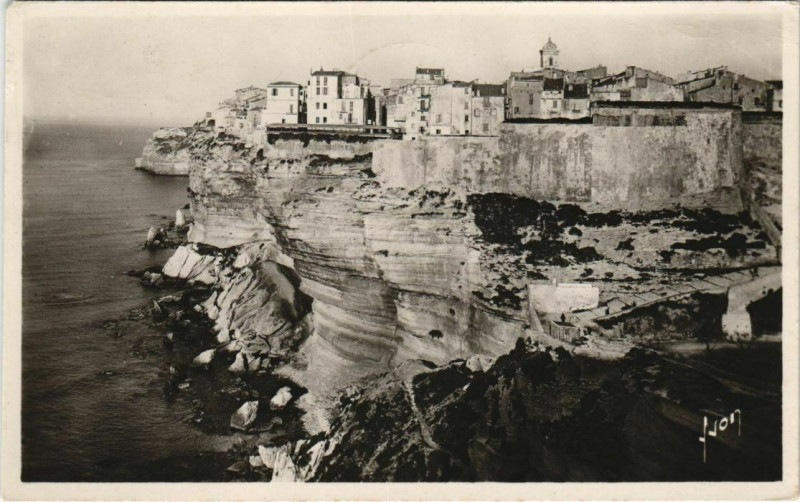 Carte postale ancienne Bonifacio - La Falaise Corsica - Corse à Bonifacio