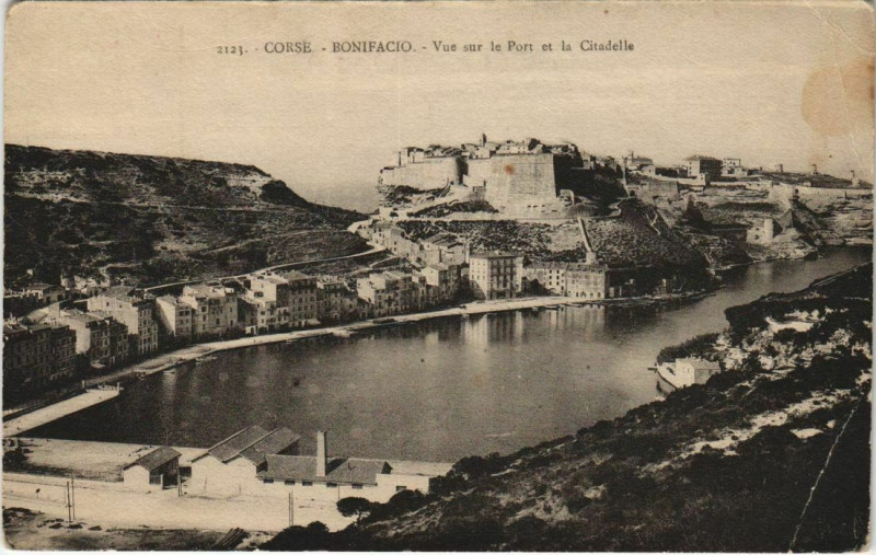Carte postale ancienne Bonifacio - Vue sur le Port et la Citadelle Corsica - Corse à Bonifacio