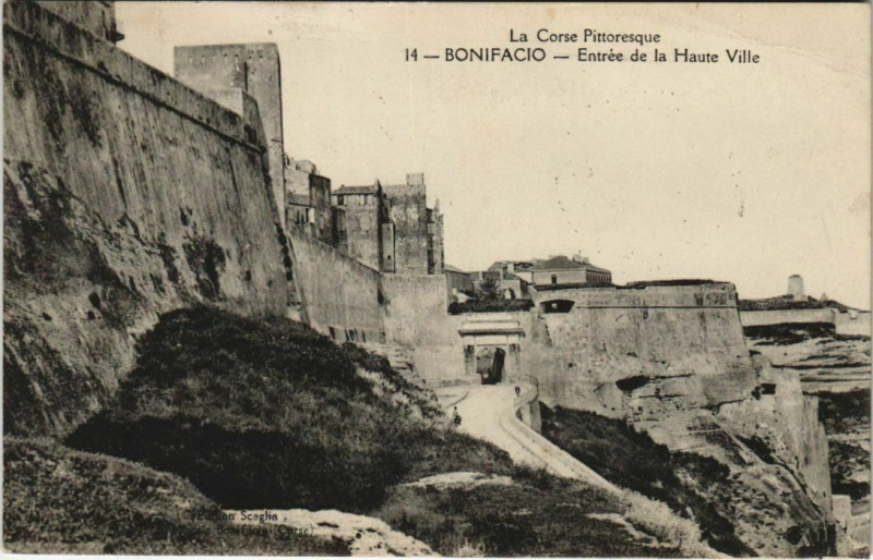 Carte postale ancienne Bonifacio - Entree de la Haute Ville Corsica - Corse à Bonifacio