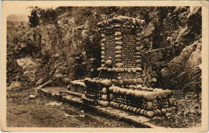 Carte postale ancienne Vieille Fontaine Corsica - Corse