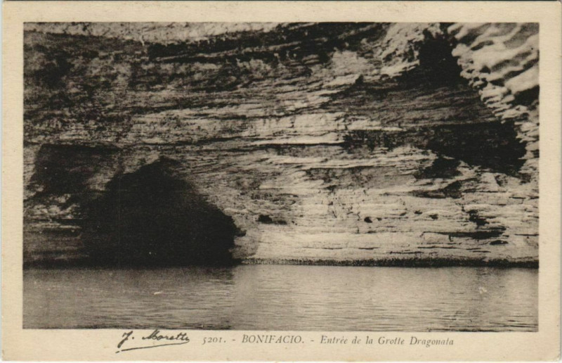 Carte postale ancienne Bonifacio - Entree de la Grotte Dragonata Corsica - Corse à Bonifacio