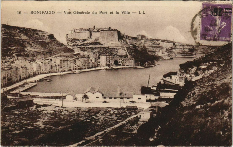 Carte postale ancienne Bonifacio - Vue Generale de Port et la Ville Corsica - Corse à Bonifacio