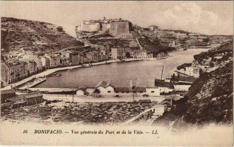 Carte postale ancienne Bonifacio - Vue Generale du Port et de la Ville Corsica - Corse à Bonifacio