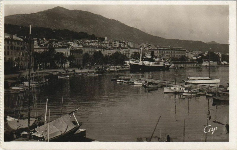 Carte postale ancienne Corse Ajaccio Vue Generale à Ajaccio
