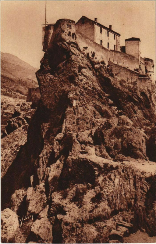 Carte postale ancienne Corte La Citadelle Corsica à Corte
