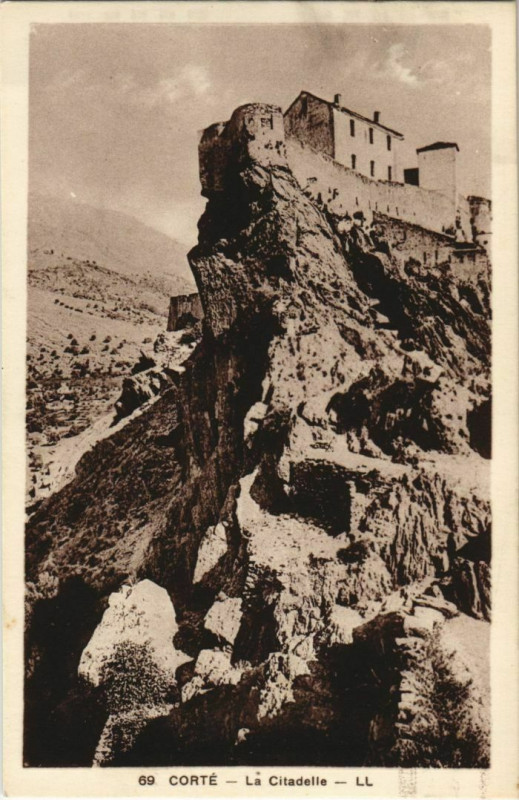 Carte postale ancienne Corte La Citadelle Corsica à Corte