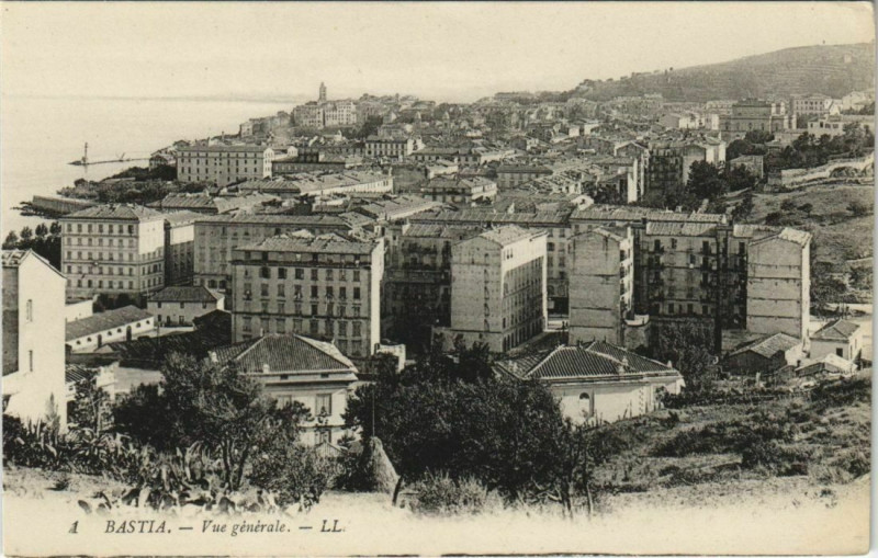 Carte postale ancienne Bastia vue generale Corsica à Bastia
