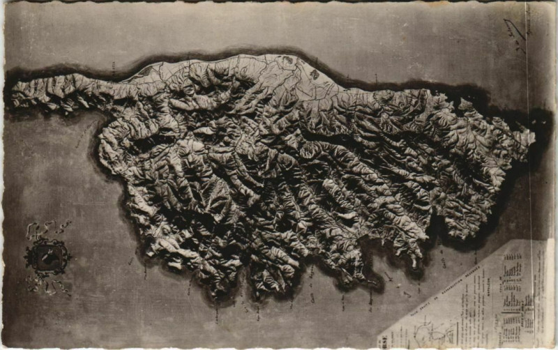 Carte postale ancienne La Corse en Relief Corsica - Corse