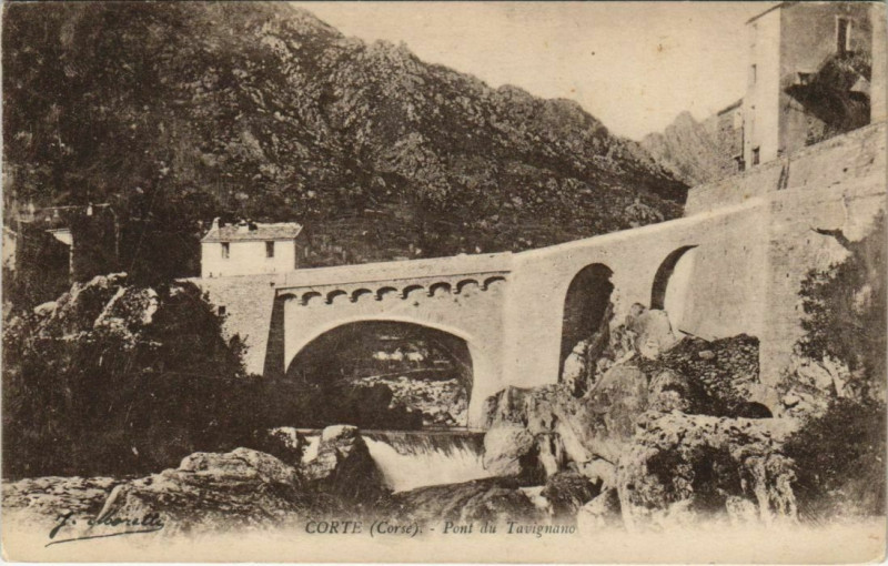 Carte postale ancienne Corse Corte Pont du Tavignano à Corte