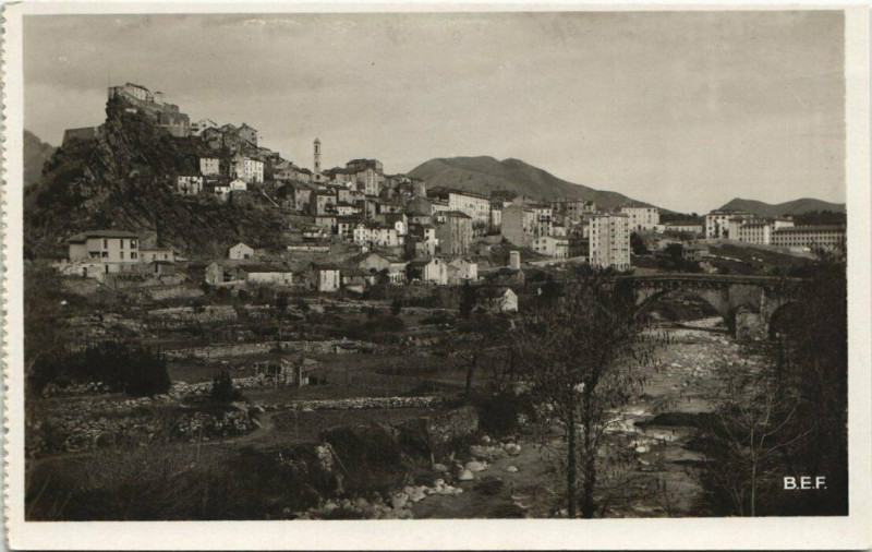 Carte postale ancienne Corse Corte Vue Generale à Corte