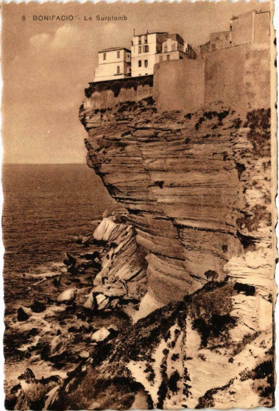 Carte postale ancienne Bonifacio - Le Surplomb