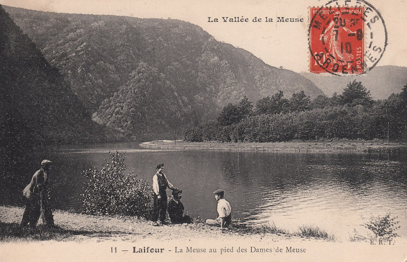 Carte postale ancienne 11. Laifour - La Meuse au pied des Dames de Meuse (c.1910)  à Laifour
