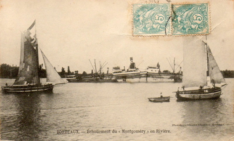 Carte postale ancienne Bordeaux-Echouement-du-Montgomery-en-Riviere à Bordeaux