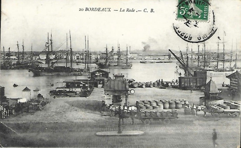 Carte postale ancienne Bordeaux - Les quais 14 à Bordeaux