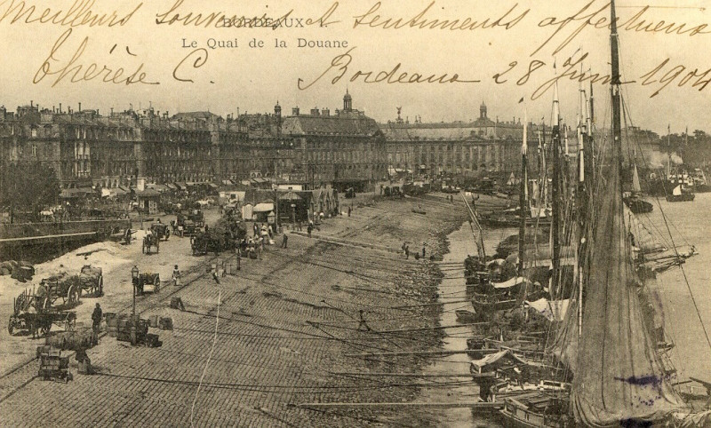 Carte postale ancienne Bordeaux - Quai de la Douane 2 à Bordeaux
