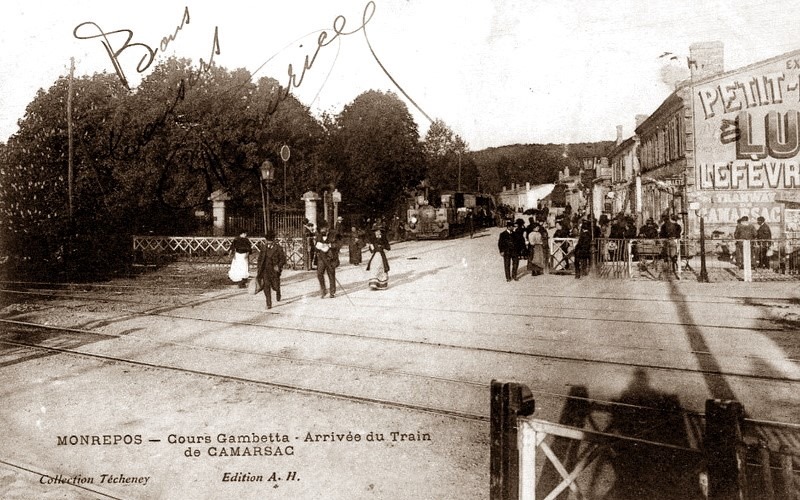 Carte postale ancienne Floirac - cours Gambetta