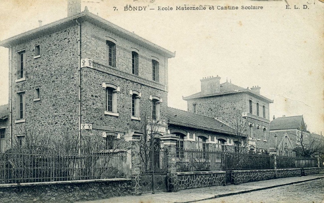 Carte postale ancienne Bondy.Ecole Maternelle du Mainguy