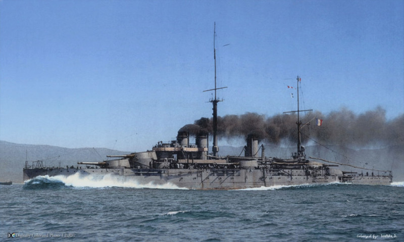 Carte postale ancienne Battleship Paris 1914 colorized