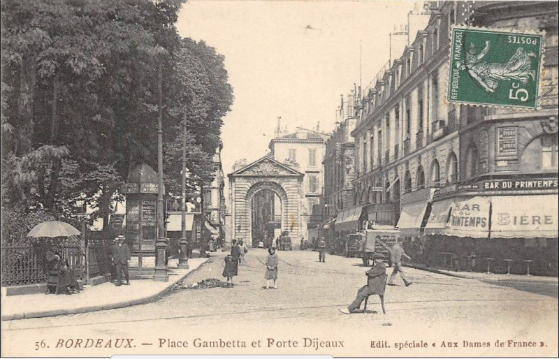 Carte postale ancienne Bordeaux - Porte Dijeaux 1 à Bordeaux