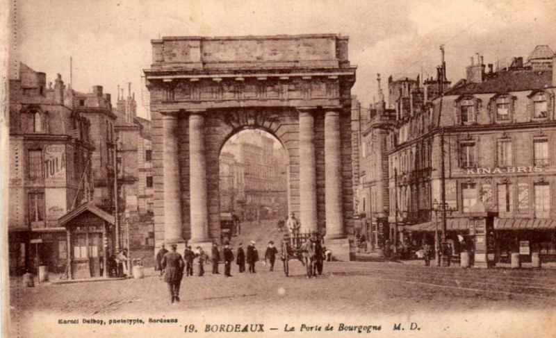 Carte postale ancienne Bordeaux - Porte de Bourgogne (Md) 5 à Bordeaux