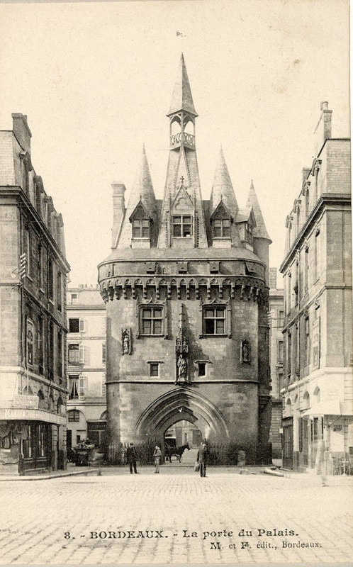 Carte postale ancienne Bordeaux - Porte du Palais 2 à Bordeaux