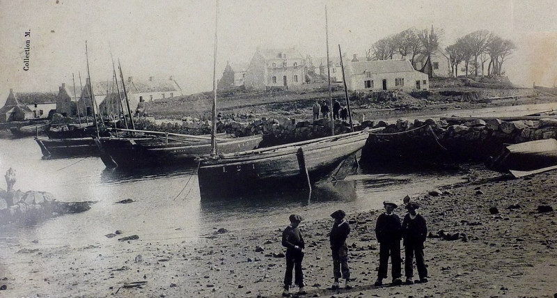 Carte postale ancienne 028 Musée Etel