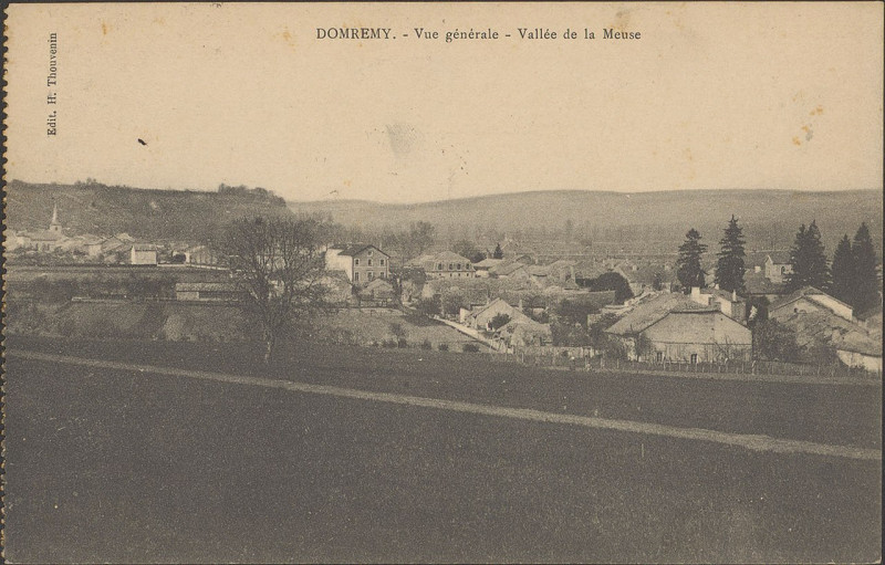 Carte postale ancienne Domrémy, Vue générale, vallée de la Meuse Cp 3331 Pr