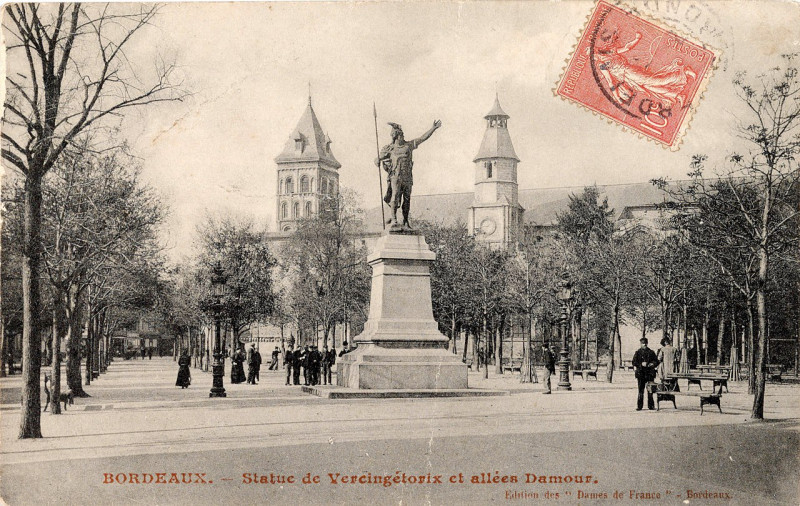 Carte postale ancienne Bordeaux - allées Damour 1 à Bordeaux