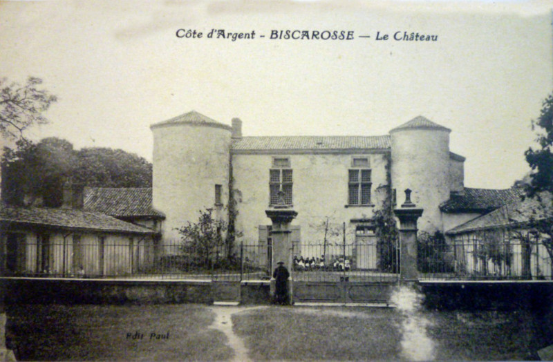 Carte postale ancienne Biscarrosse (Landes) - le château